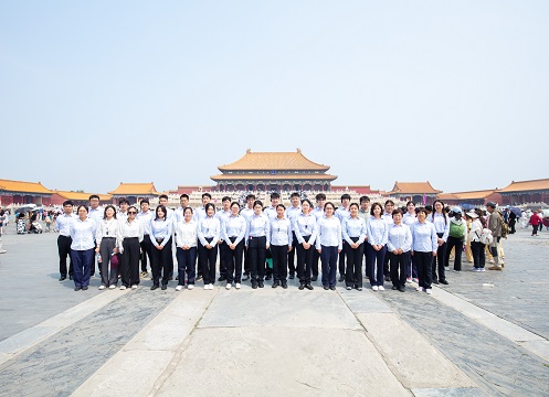 博鱼体育官方网站-博鱼app官网入口组织开展走进故宫博物院活动